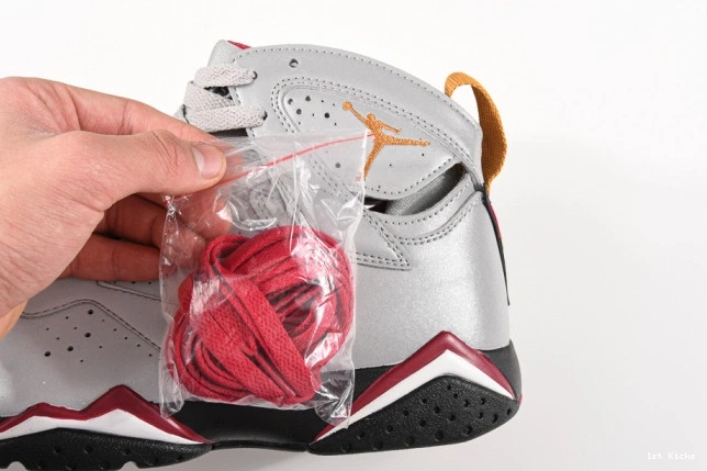 1st Kicks Cardinal 7 Reflective Jordan BV6281-006 Air 0821